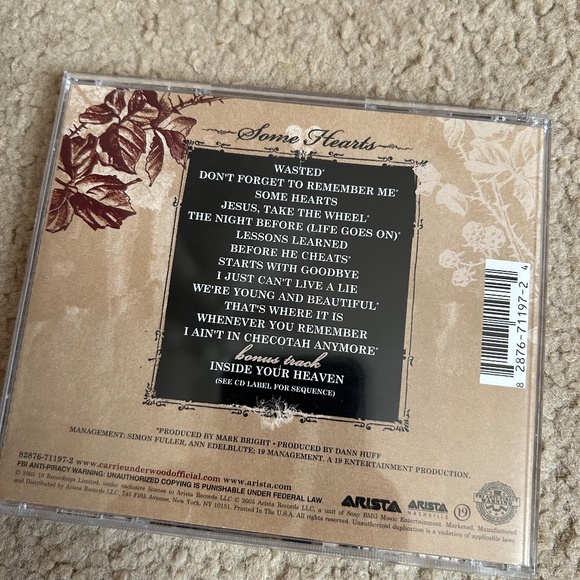 Carrie Underwood Some Hearts CD - Picture 3 of 3